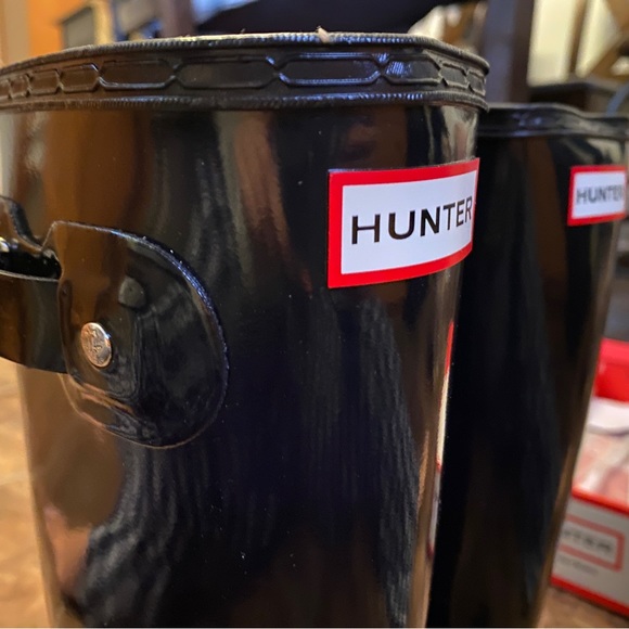 HUNTER BOOTS. Women’s Tall Gloss Rain Boots - Picture 4 of 6